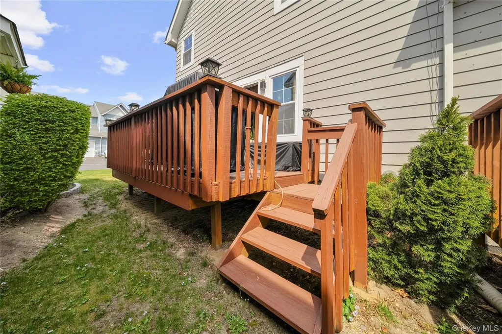 1 Clubhouse Circle Central Islip NY 11722