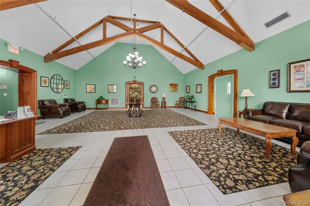 1 Clubhouse Circle Central Islip NY 11722