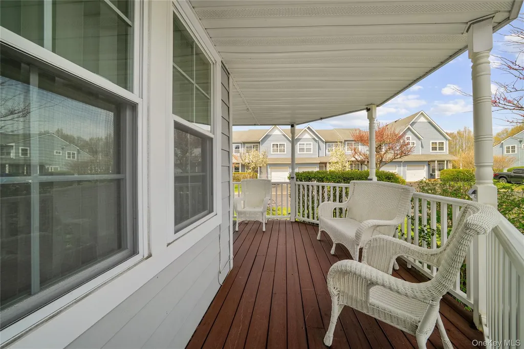 1 Clubhouse Circle Central Islip NY 11722