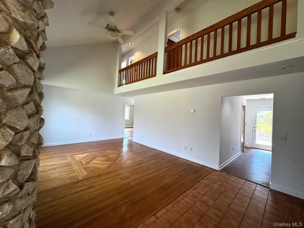 2581 Roanoke Avenue Riverhead NY 11901