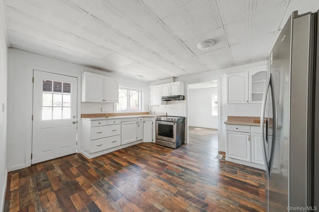 62 Forrest Avenue Shirley NY 11967