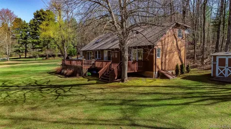 19 Arrowhead Lane Narrowsburg NY 12764