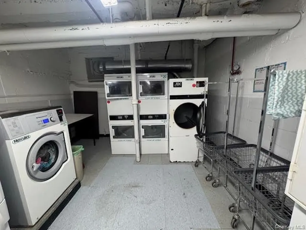 3017 Riverdale Avenue Bronx NY 10463