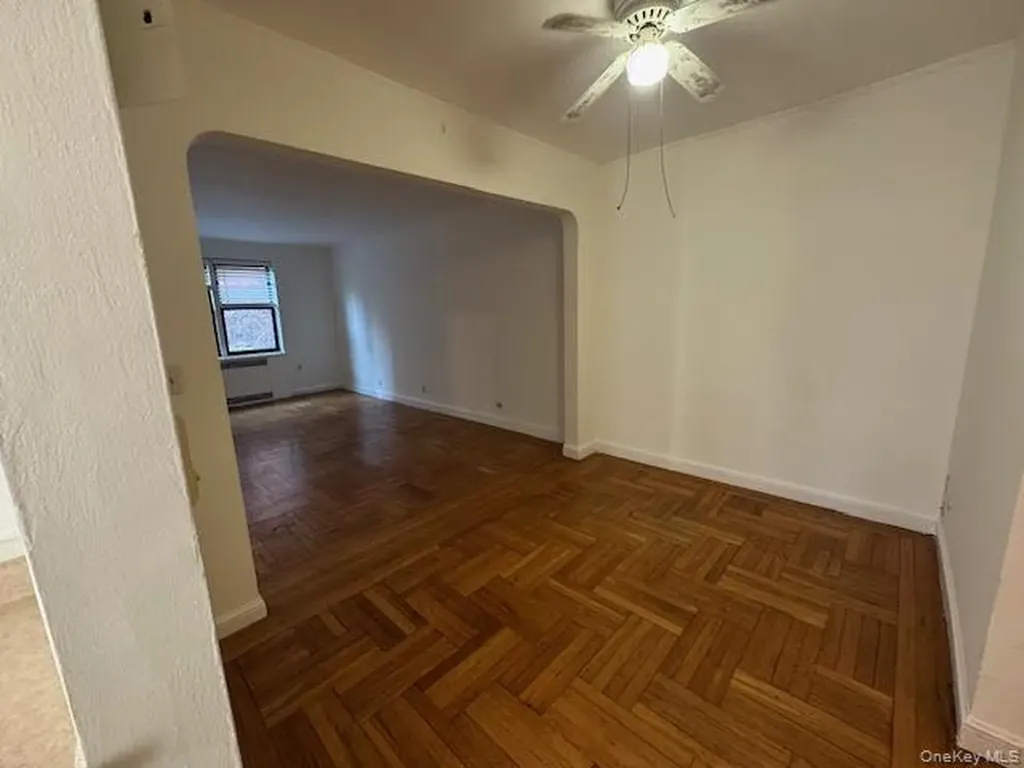 3017 Riverdale Avenue Bronx NY 10463