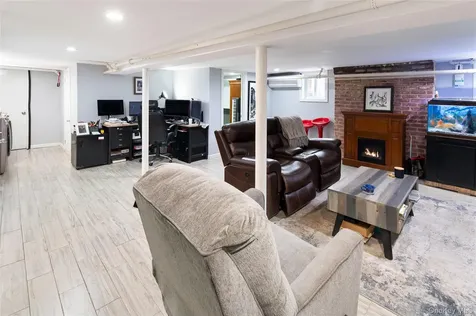 737 Bradley Street Mamaroneck NY 10543