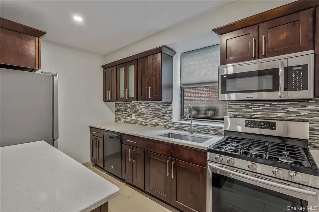 7423 Ridge Boulevard Brooklyn NY 11209