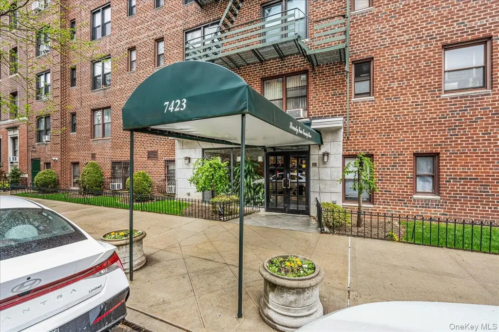 7423 Ridge Boulevard Brooklyn NY 11209