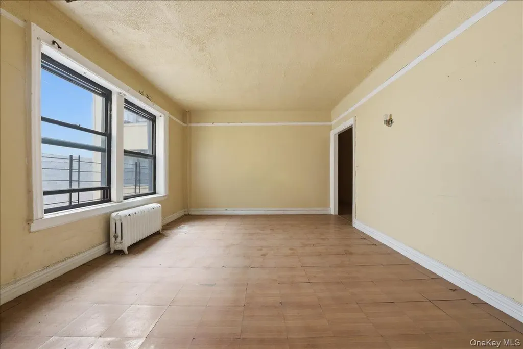 1715 Nelson Avenue Bronx NY 10453