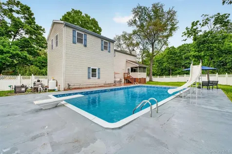 1 Merrywood Road Wappingers Falls NY 12590