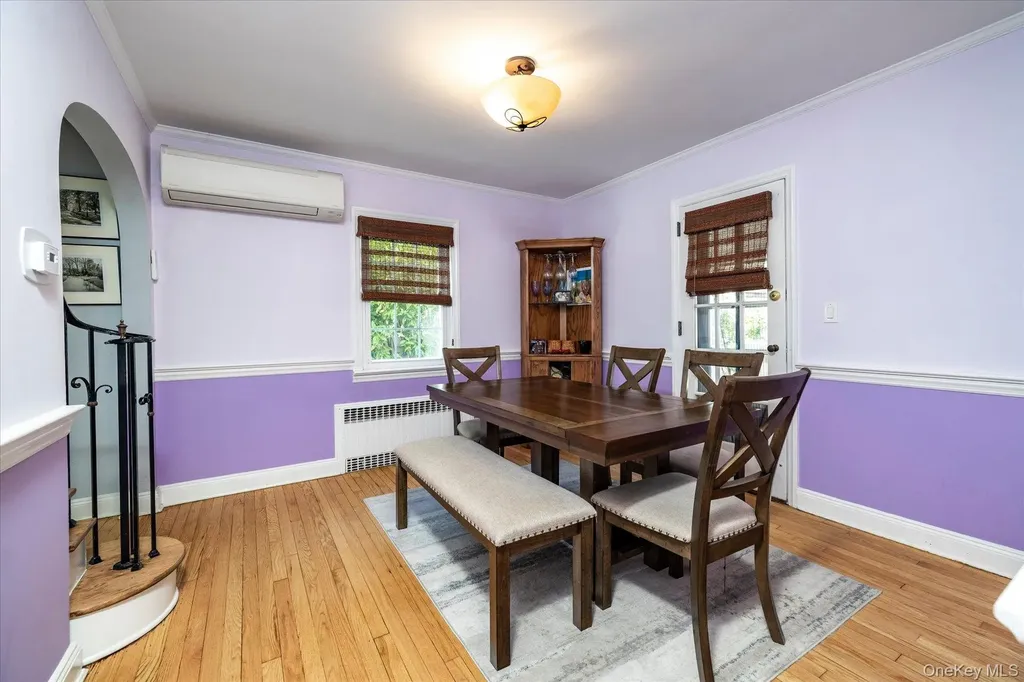 107 Acorn Way Malverne NY 11565