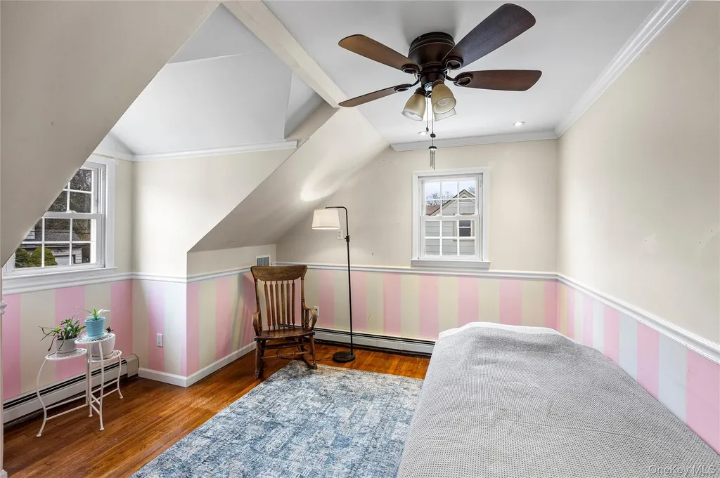 42 Irving Avenue North Babylon NY 11703