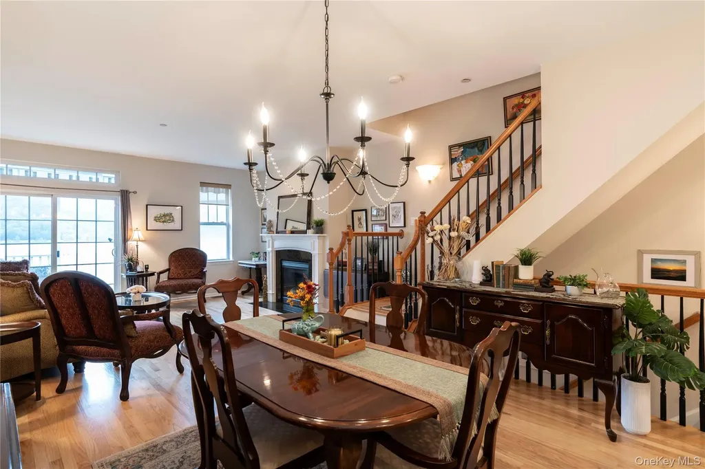 126 Hudson Pointe Drive Poughkeepsie NY 12601