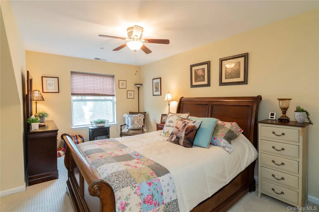 126 Hudson Pointe Drive Poughkeepsie NY 12601
