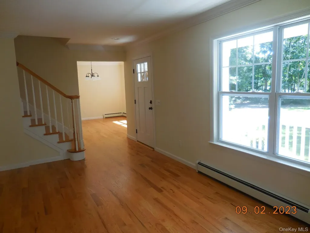 230 Expressway Drive N Medford NY 11763