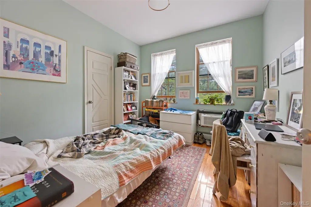 91 Hudson Avenue Brooklyn NY 11201