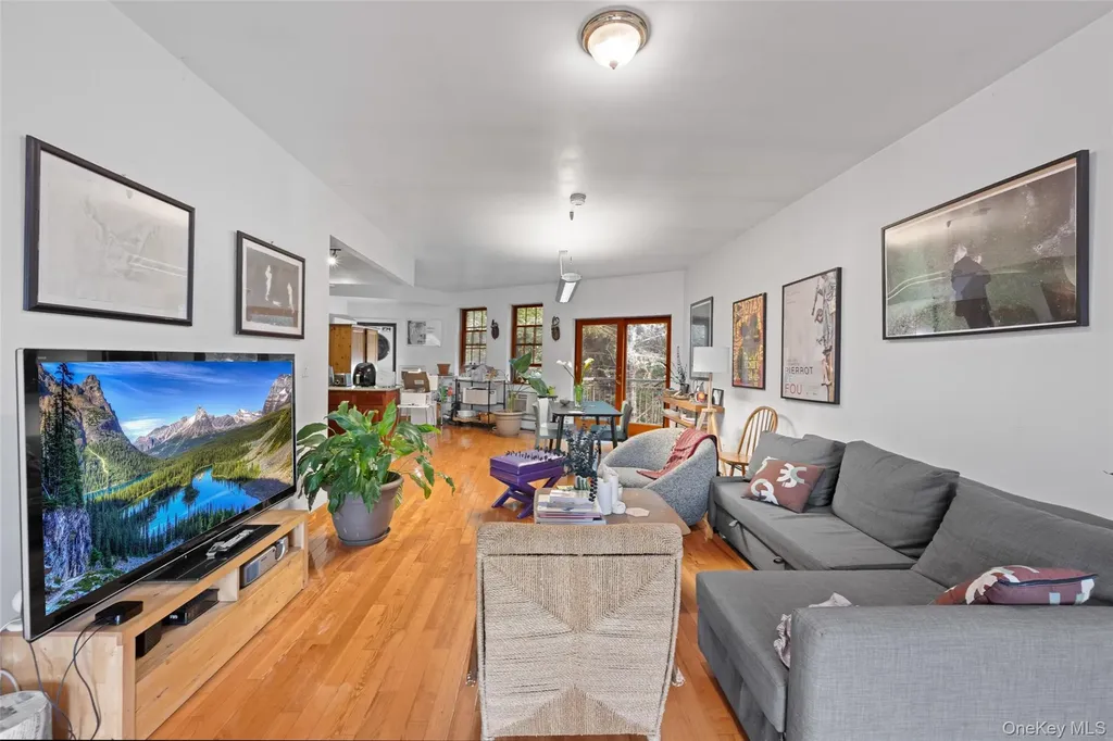 91 Hudson Avenue Brooklyn NY 11201