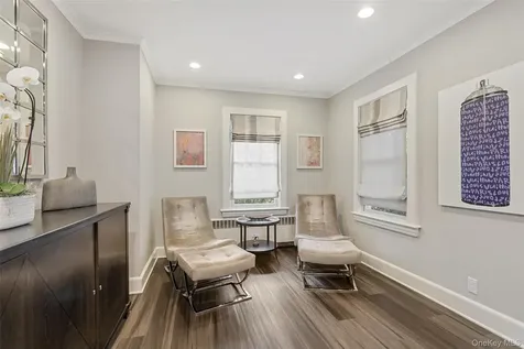 234 Boulevard Scarsdale NY 10583