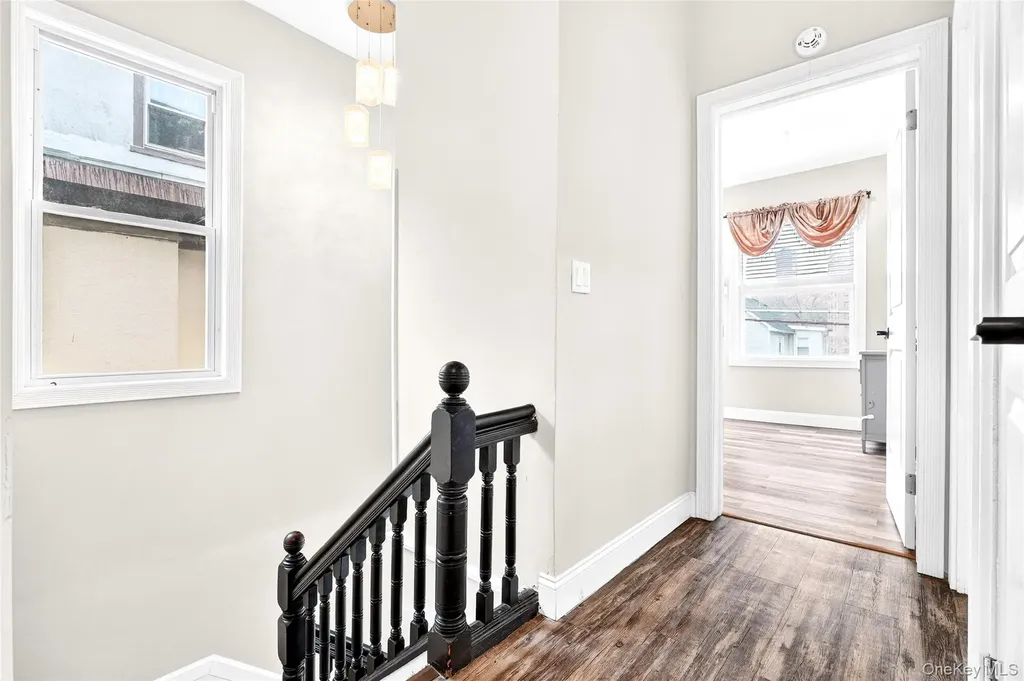 240 S 10th Avenue Mount Vernon NY 10550
