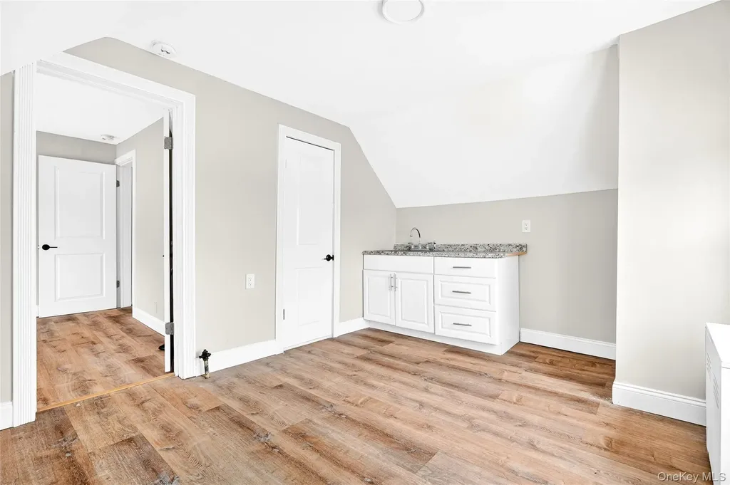 240 S 10th Avenue Mount Vernon NY 10550