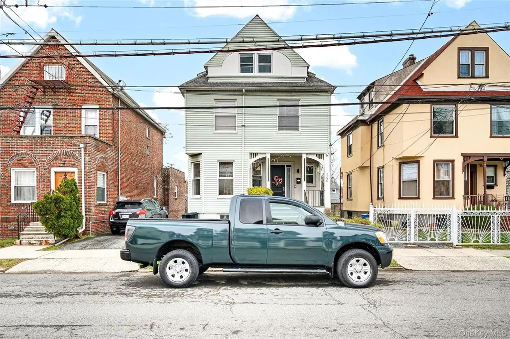 240 S 10th Avenue Mount Vernon NY 10550