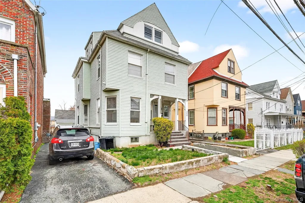 240 S 10th Avenue Mount Vernon NY 10550