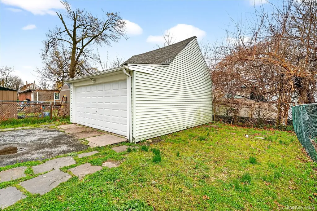 240 S 10th Avenue Mount Vernon NY 10550