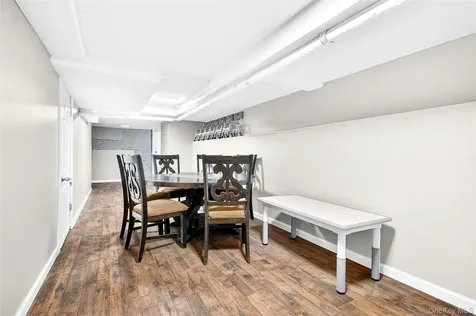 240 S 10th Avenue Mount Vernon NY 10550