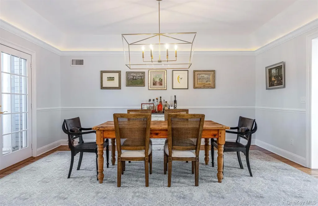350 Laurel Way Laurel NY 11948