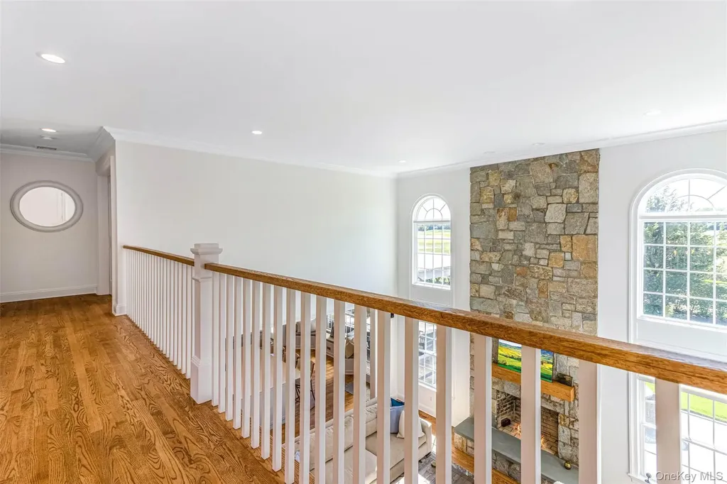 350 Laurel Way Laurel NY 11948