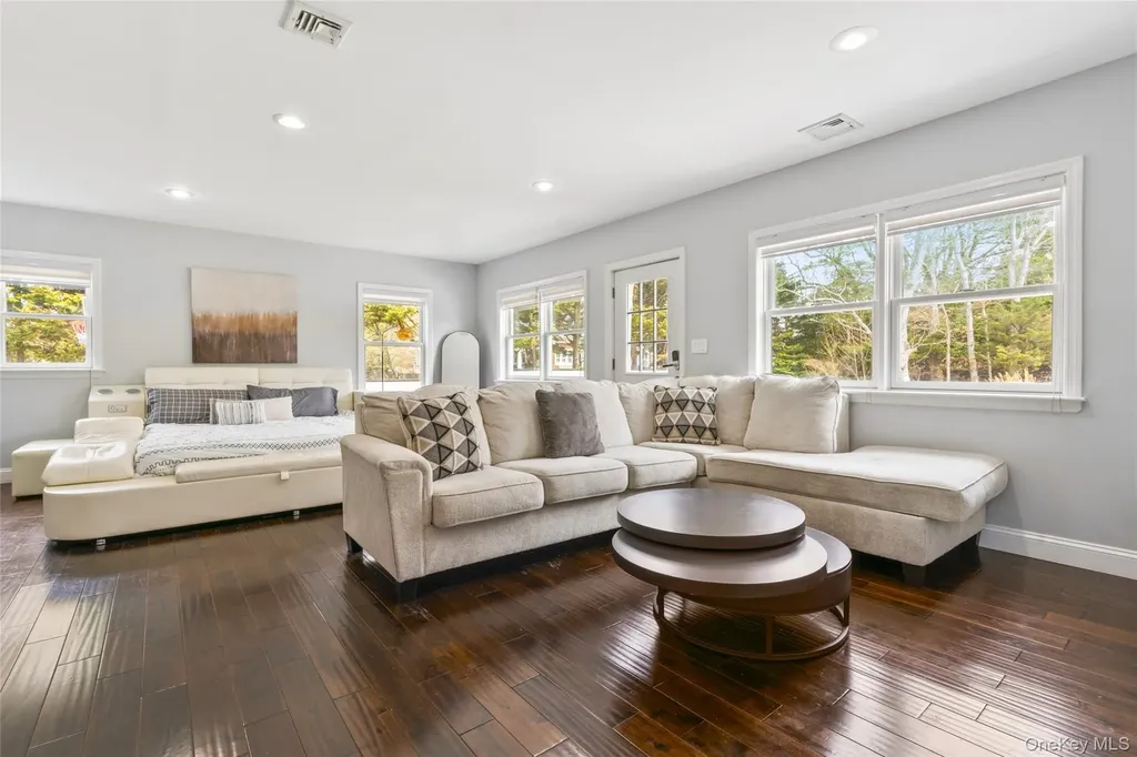 345 Durkee Lane East Patchogue NY 11772