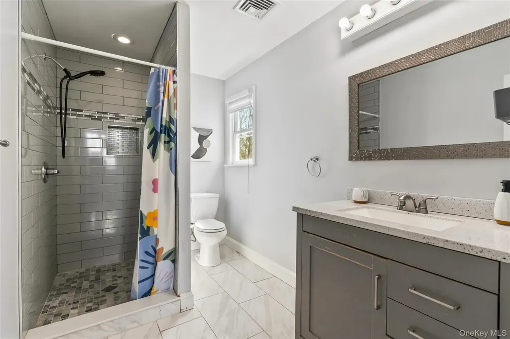 345 Durkee Lane East Patchogue NY 11772