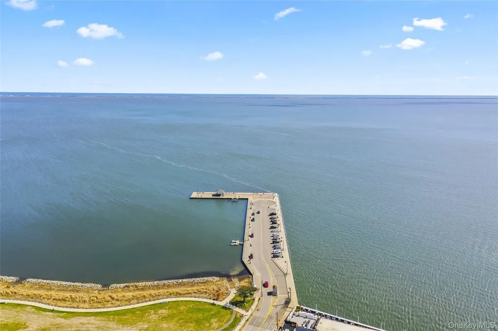 345 Durkee Lane East Patchogue NY 11772