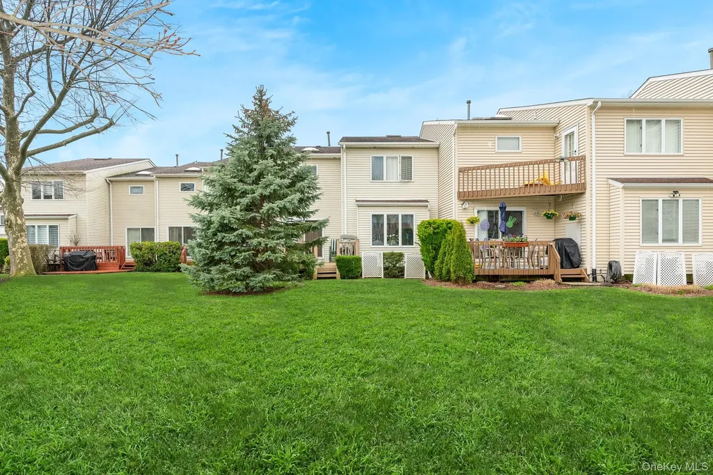 140 Atlantic Avenue Oceanside NY 11572