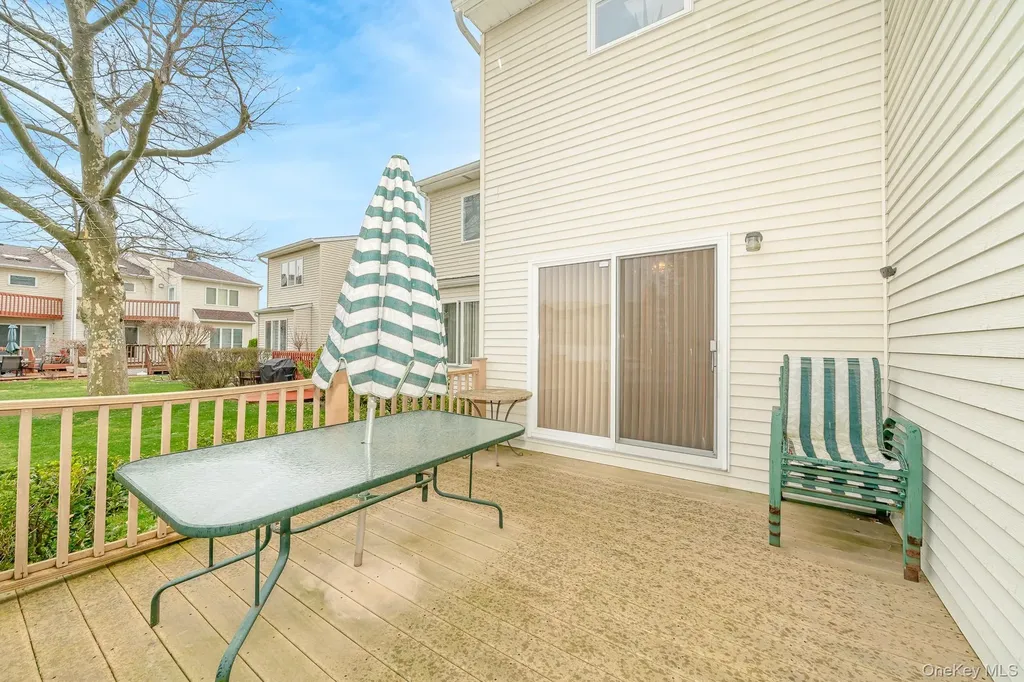 140 Atlantic Avenue Oceanside NY 11572