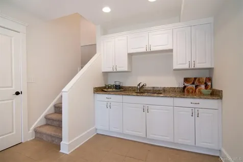 153 Fieldpoint Drive Irvington NY 10533