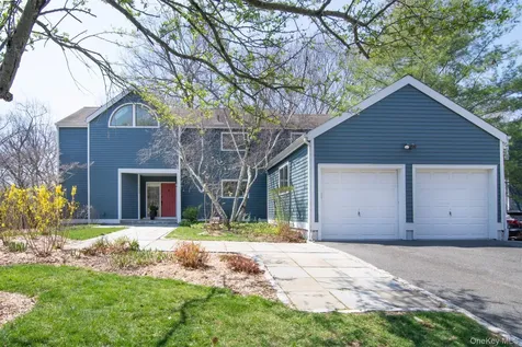 153 Fieldpoint Drive Irvington NY 10533