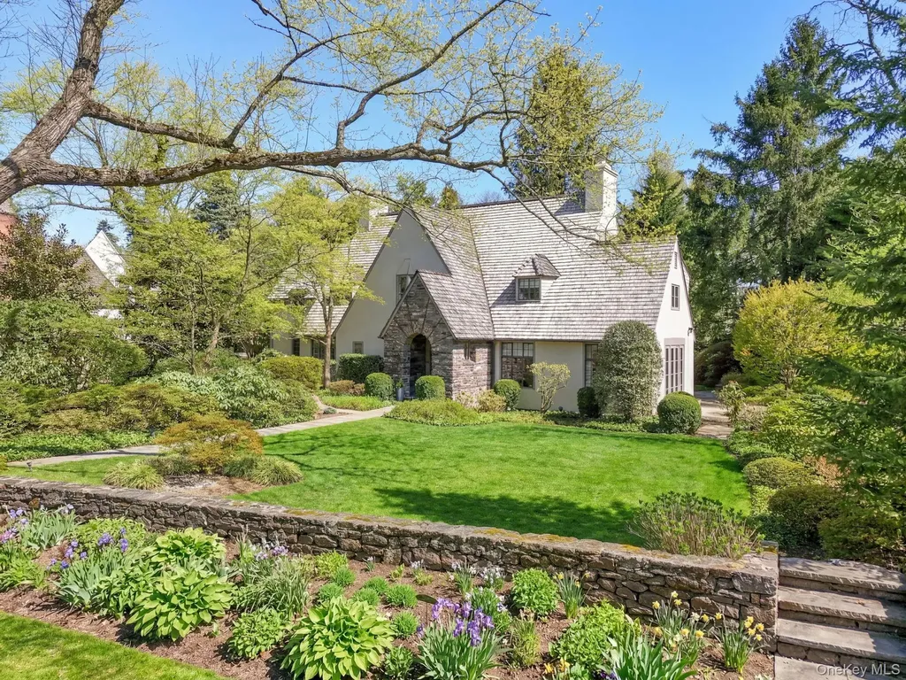 4 High Road Bronxville NY 10708