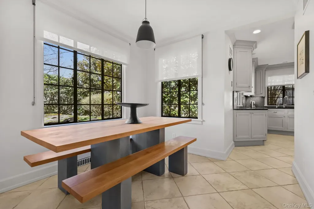 4 High Road Bronxville NY 10708