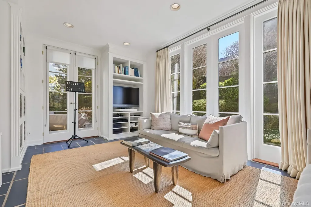 4 High Road Bronxville NY 10708