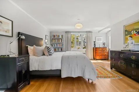 4 High Road Bronxville NY 10708