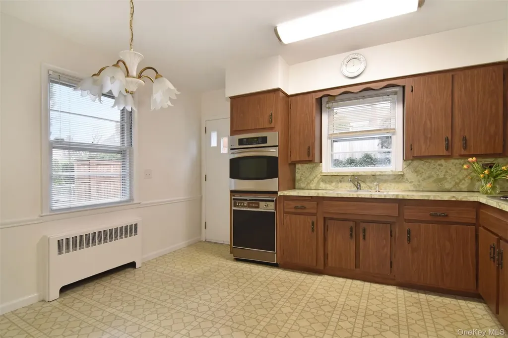 34 Deshon Avenue Bronxville NY 10708