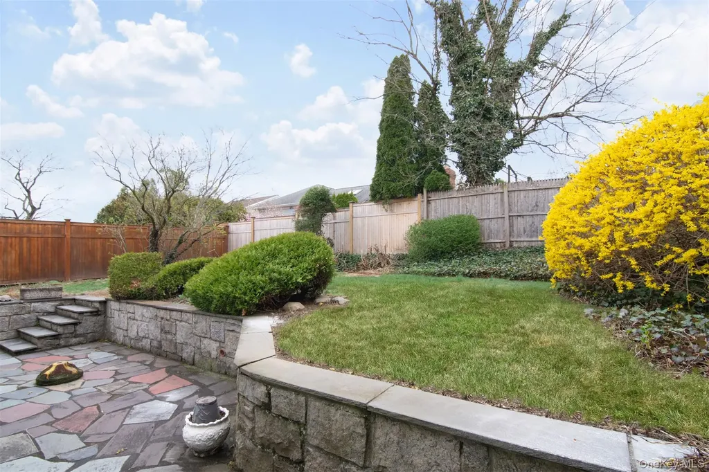 34 Deshon Avenue Bronxville NY 10708