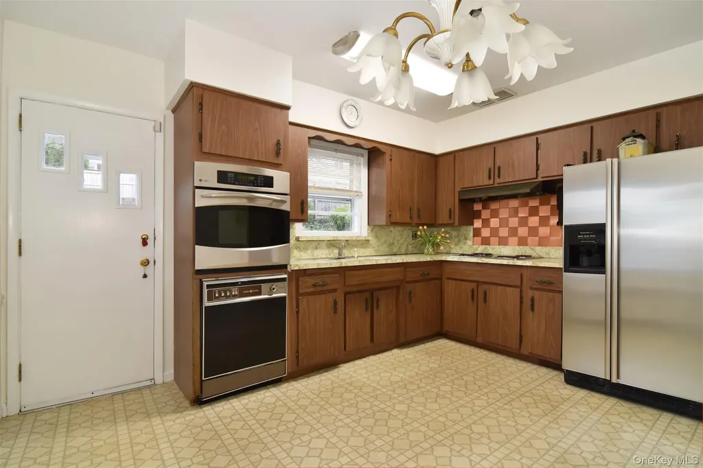 34 Deshon Avenue Bronxville NY 10708