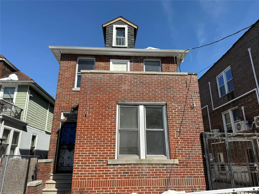 675 E 230th Street Bronx NY 10466