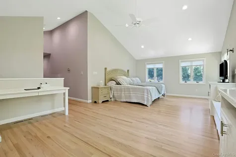 20 Robbins Road Pleasantville NY 10570