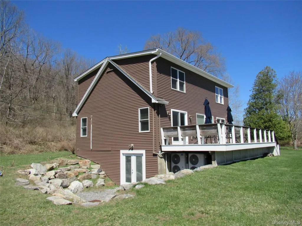 360 Old State Route 22 Dover Plains NY 12522