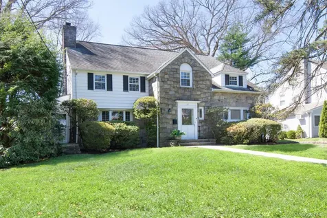 22 Burkewood Road Mount Vernon NY 10552