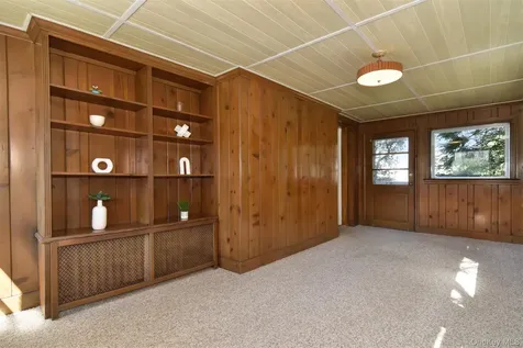 22 Burkewood Road Mount Vernon NY 10552
