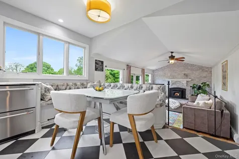 76 Eleanor Drive Mahopac NY 10541