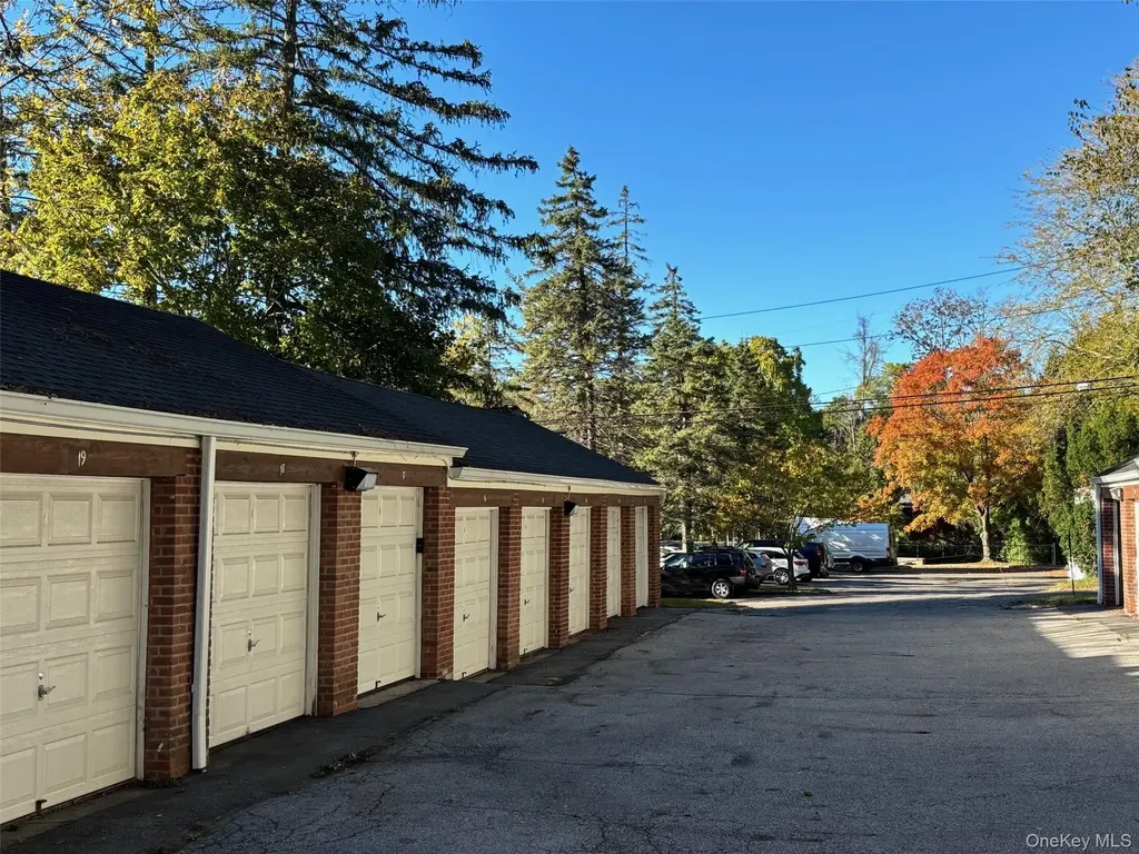 53 Broadway Pleasantville NY 10570